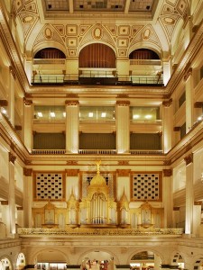 Dockside_Wanamakers_Organ_at_Macys_Philadelphia