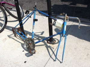 Dockside_abandoned_bicycle2