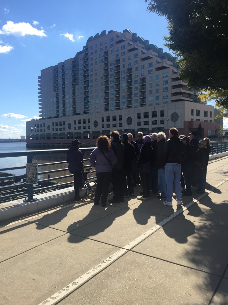 Dockside River walking tour2_2015