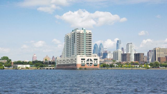 Dosckside-from-Boat-1-930x523