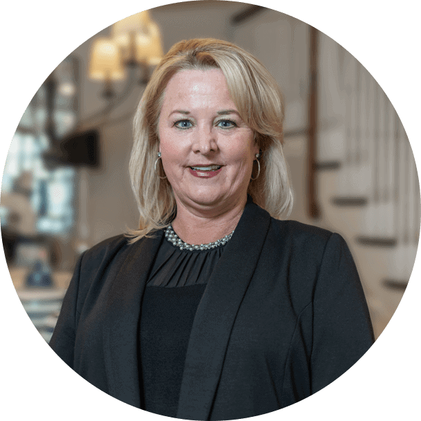 Maureen Klemenz, The Residences of Dockside Sales Consultant
