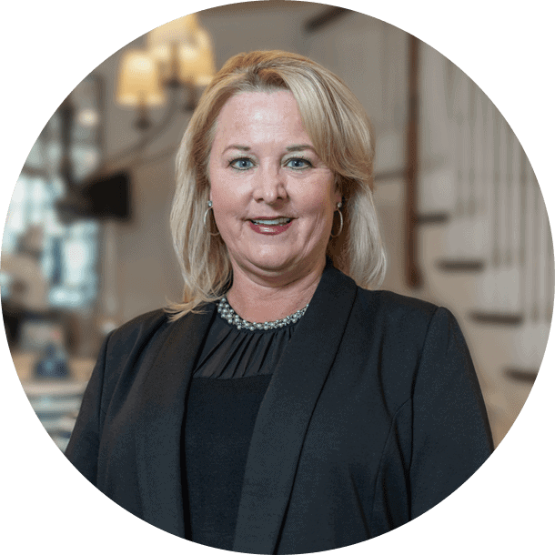 Maureen Klemenz, The Residences of Dockside Sales Consultant